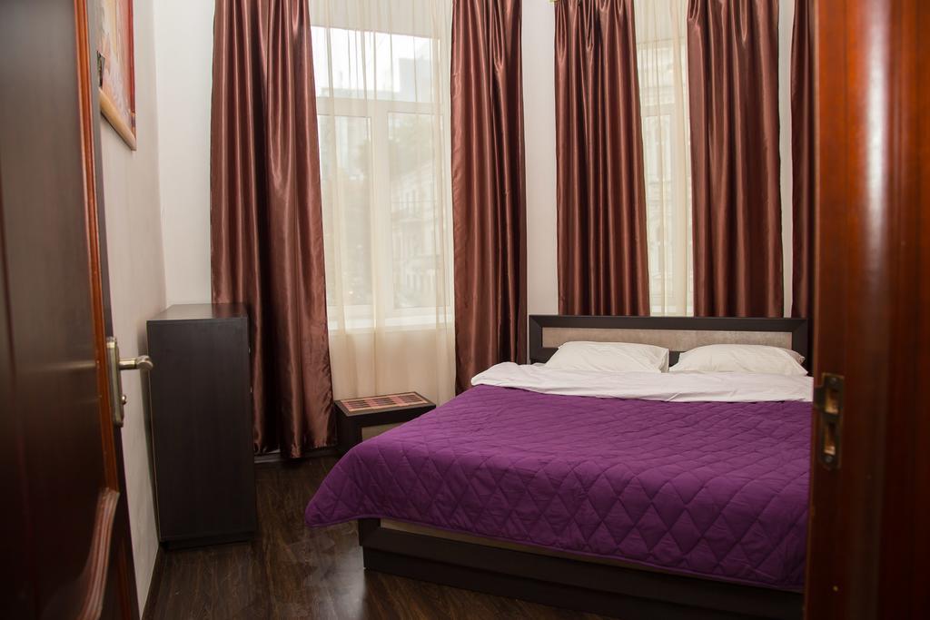 Apartment Mala Zhytomyrska 16 Κίεβο Εξωτερικό φωτογραφία