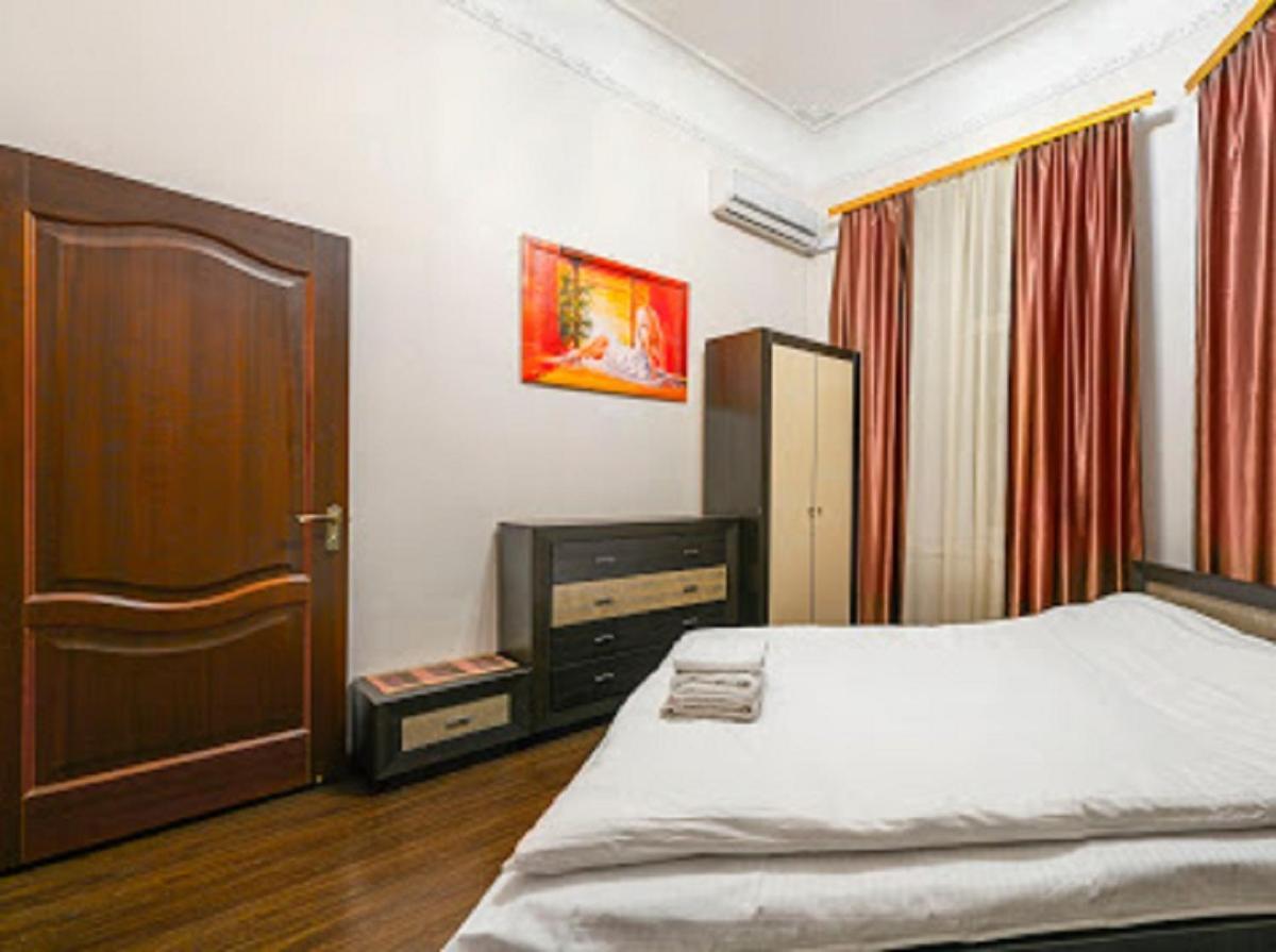 Apartment Mala Zhytomyrska 16 Κίεβο Εξωτερικό φωτογραφία